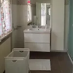 Viola Apartment *